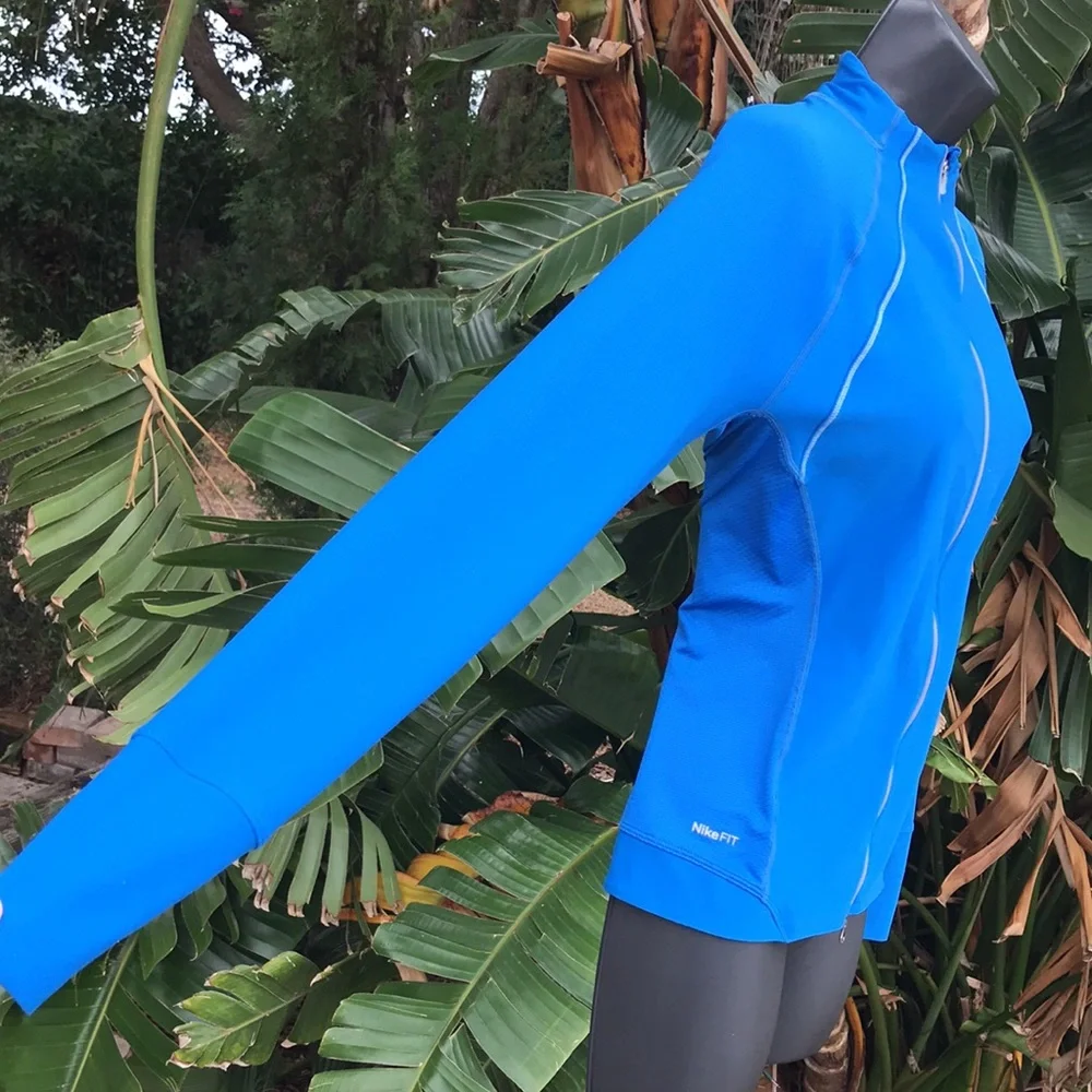 Nike fit electric blue jacket